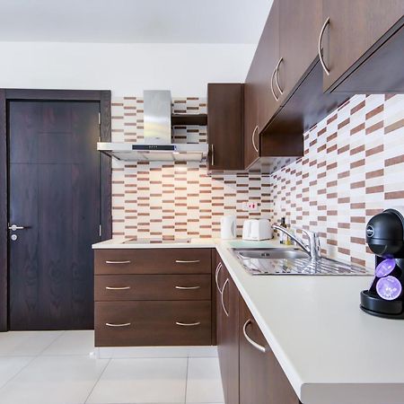 Stylish 2Br Apt With Balconies In St Julians, Paceville - Apt 6 By Vaganza San Ġiljan Extérieur photo