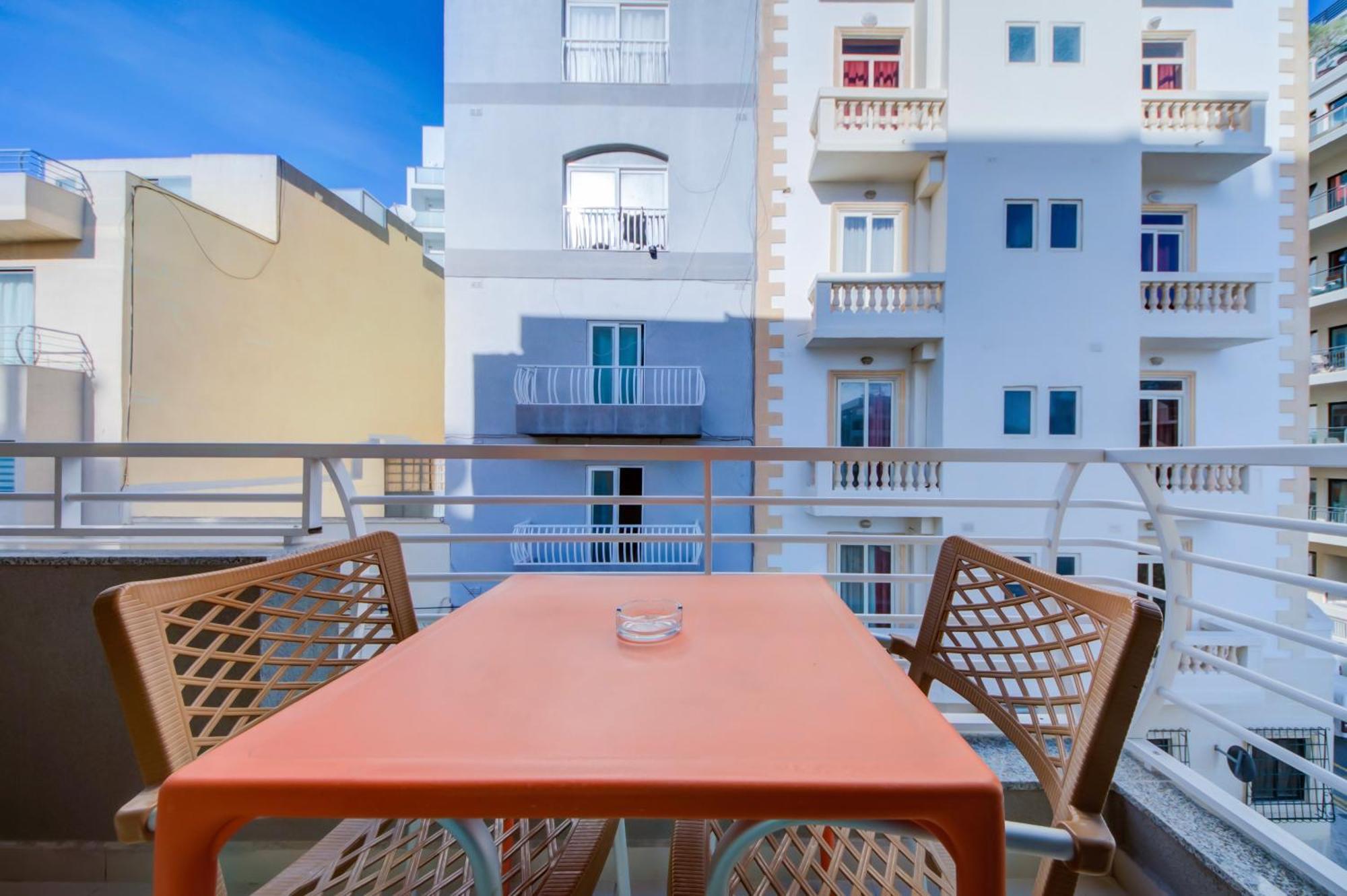 Stylish 2Br Apt With Balconies In St Julians, Paceville - Apt 6 By Vaganza San Ġiljan Extérieur photo