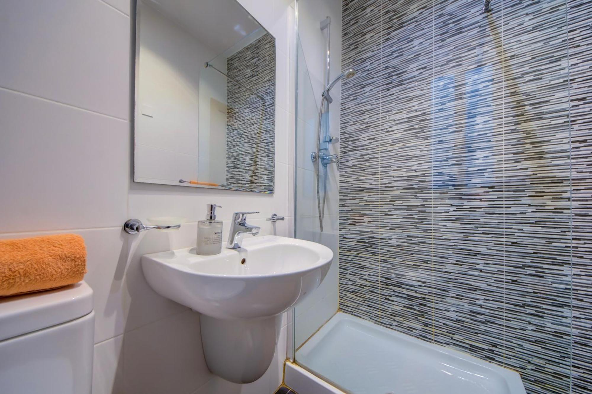 Stylish 2Br Apt With Balconies In St Julians, Paceville - Apt 6 By Vaganza San Ġiljan Extérieur photo