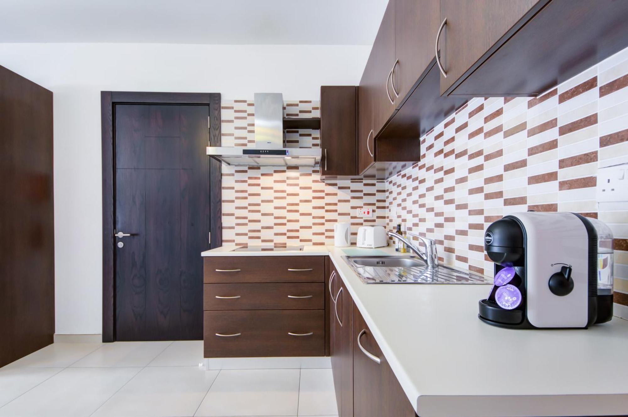 Stylish 2Br Apt With Balconies In St Julians, Paceville - Apt 6 By Vaganza San Ġiljan Extérieur photo