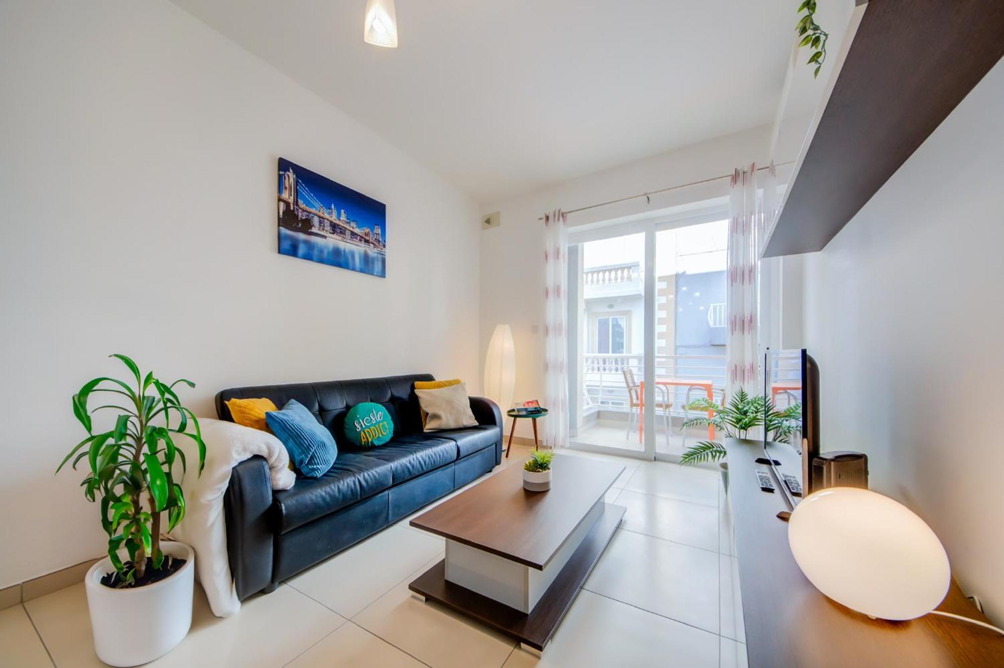 Stylish 2Br Apt With Balconies In St Julians, Paceville - Apt 6 By Vaganza San Ġiljan Extérieur photo